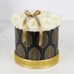 Bukiet 12x JASNO KREMOWYCH różyczek CZARNO ZŁOTY BOX